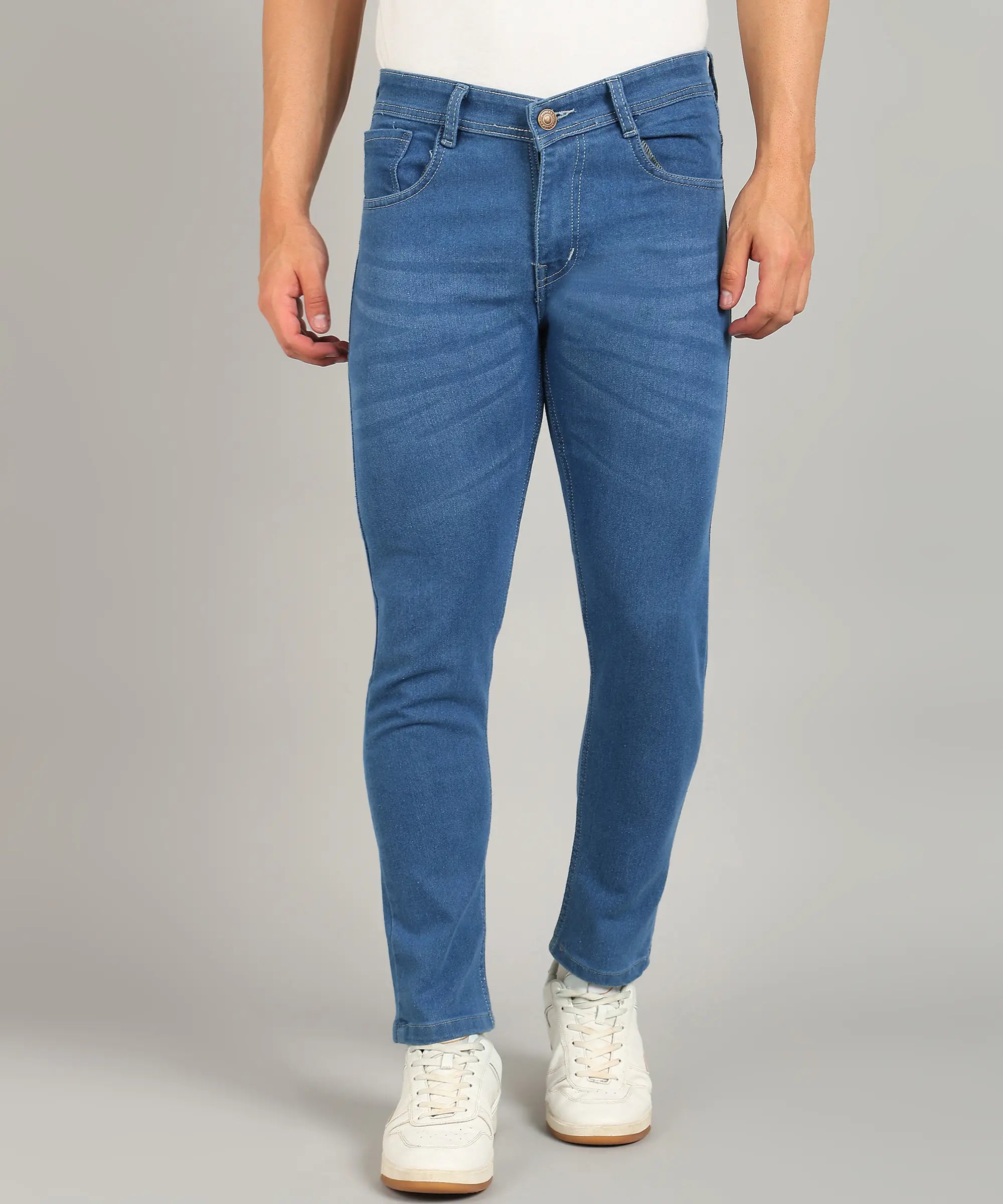 Fashionistaa  Relaxed Fit Men Blue Jeans