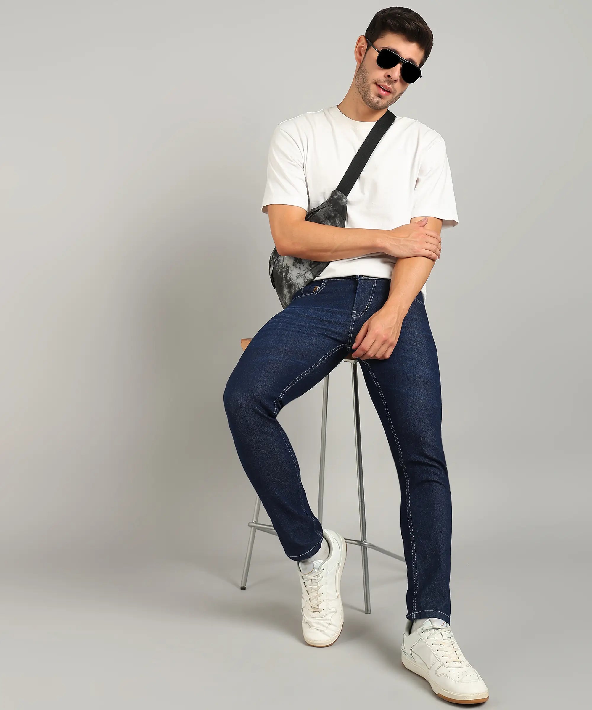 Fashionistaa  Relaxed Fit Men Blue Jeans