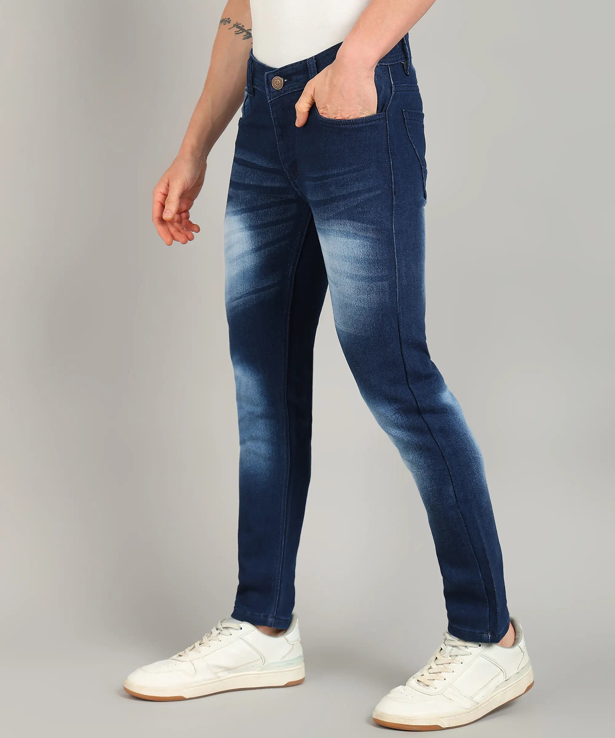 Fashionistaa  Relaxed Fit Men Blue Spray Jeans