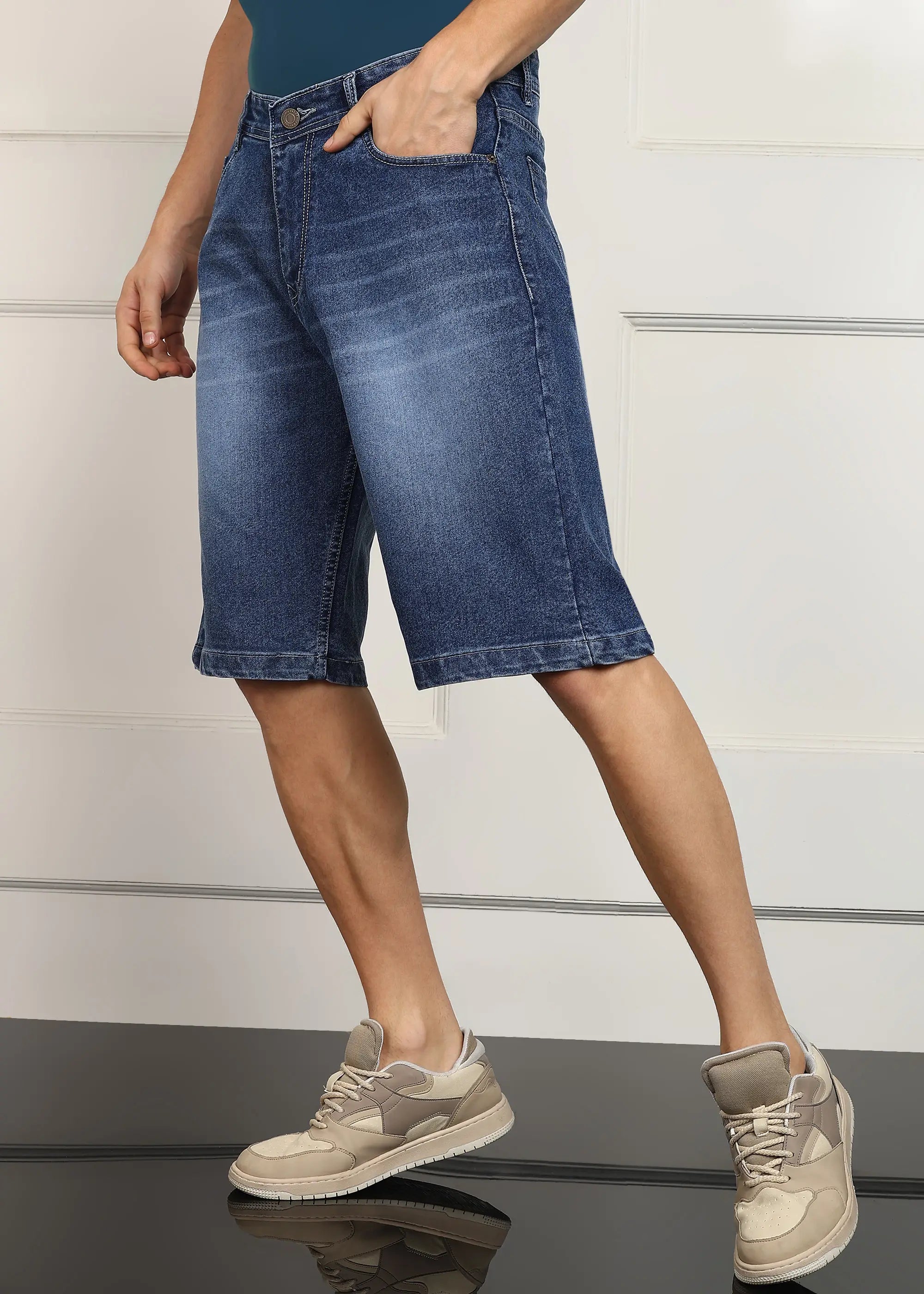 Fashionistaa  Solid Men Denim Dark Blue Baggy Shorts
