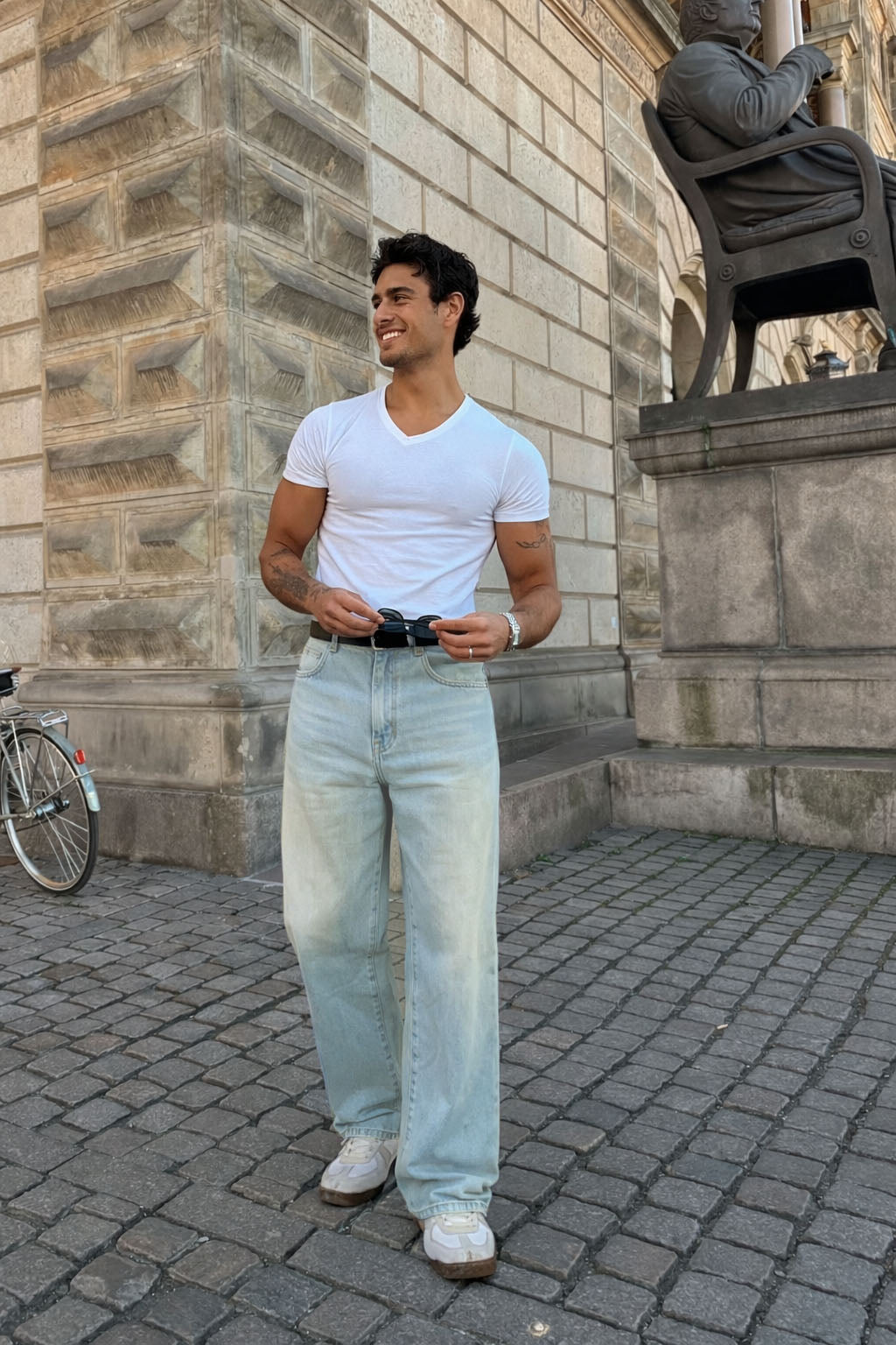 Fashionistaa Loose Fit Men Black Jeans